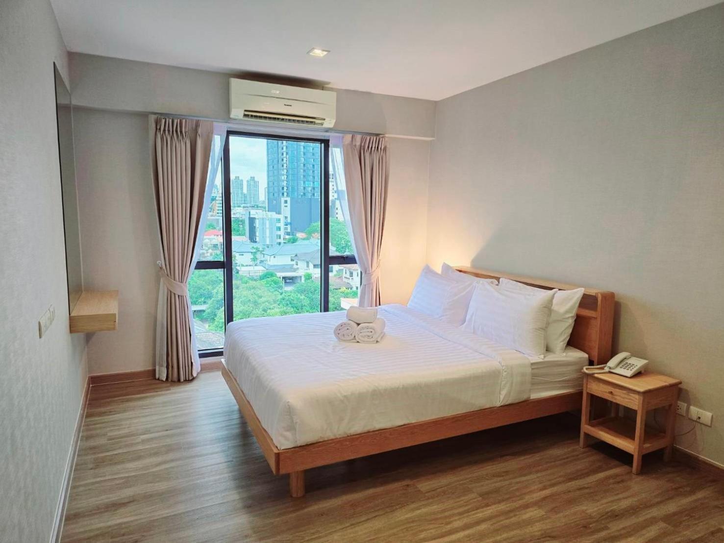Park 19 Hotel Бангкок Экстерьер фото