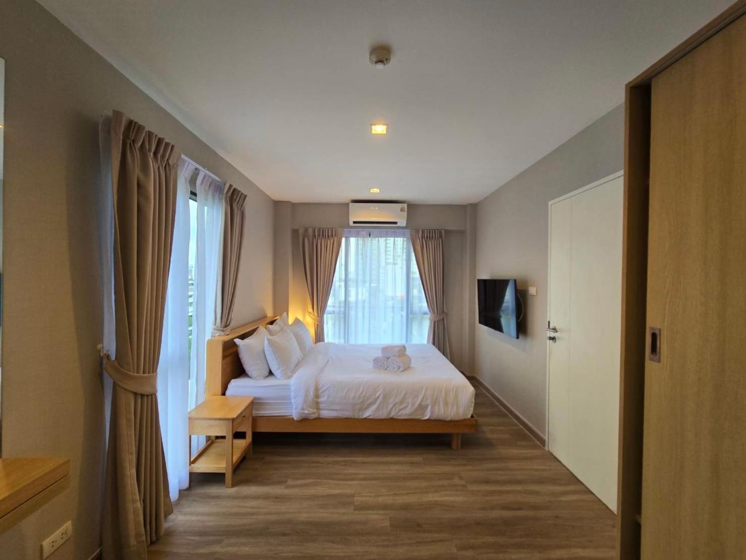 Park 19 Hotel Бангкок Экстерьер фото