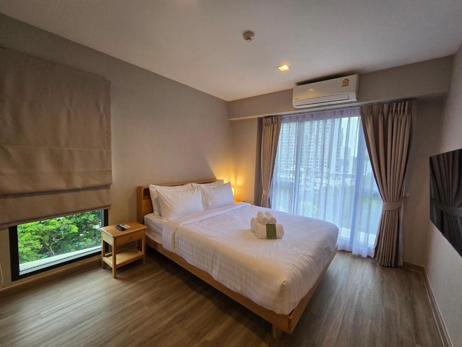 Park 19 Hotel Бангкок Экстерьер фото