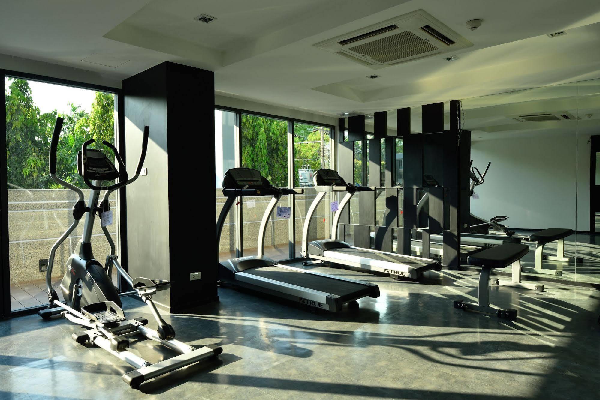 Park 19 Hotel Бангкок Экстерьер фото